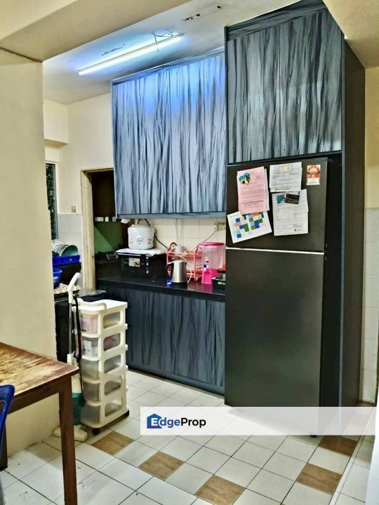 Elite Apartment Taman Mas Puchong Selangor FOR SALE, Selangor, Puchong
