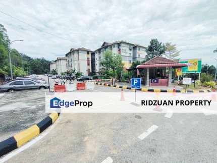 Lower Unit Townhouse  Casa Bluebell Cybersouth, Dengkil FOR SALE , Selangor, Bandar Puncak Alam