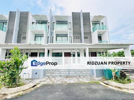 FREEHOLD 3 Storey Terrace Taman Bangi Vista, Bangi FOR SALE , Selangor, Bangi