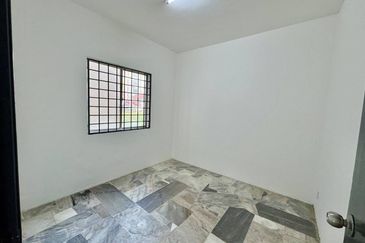 Astana Alam Apartment