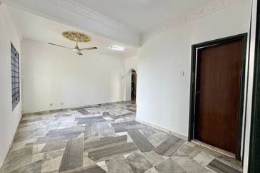 Astana Alam Apartment