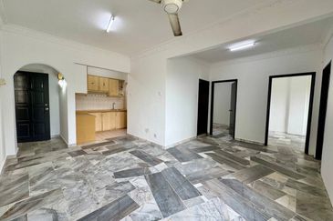 Astana Alam Apartment