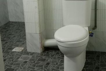 Taman Lembah Keramat AU5