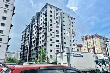 Damai Apartment, Taman Sri Subang