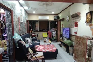 Putra Indah Condominium