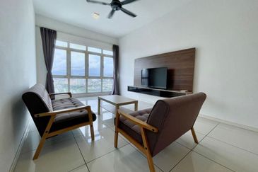 Aurora Tower @ Eco Sky