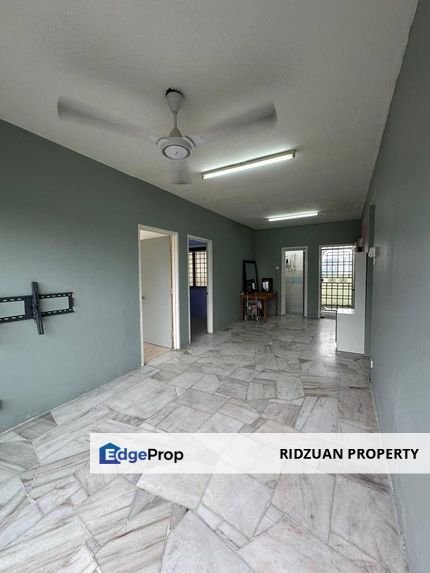 Desaminium Rimba Apartment Taman Desaminium Seri Kembangan Selangor FOR SALE, Selangor, Seri Kembangan