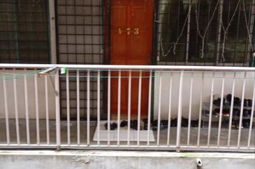 Flat PKNS AU3 (Blok 1 - 6)