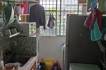 Flat PKNS AU3 (Blok 1 - 6)