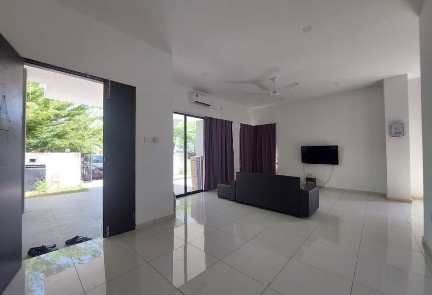 Freehold 6 Rooms Richmond Residence 2.5 Storey Semi Detached Taman Melor Impian Teluk Intan, Perak FOR SALE , Perak, Hilir Perak