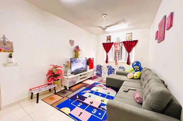 De Bayu Apartment @ Setia Alam