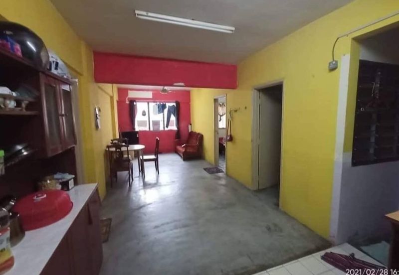 Aman Putra Apartment