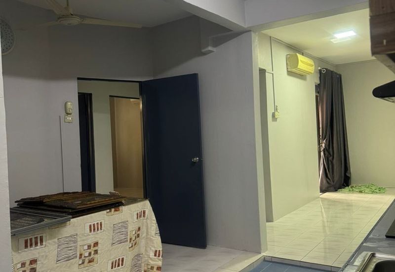 Sri Baiduri Apartment