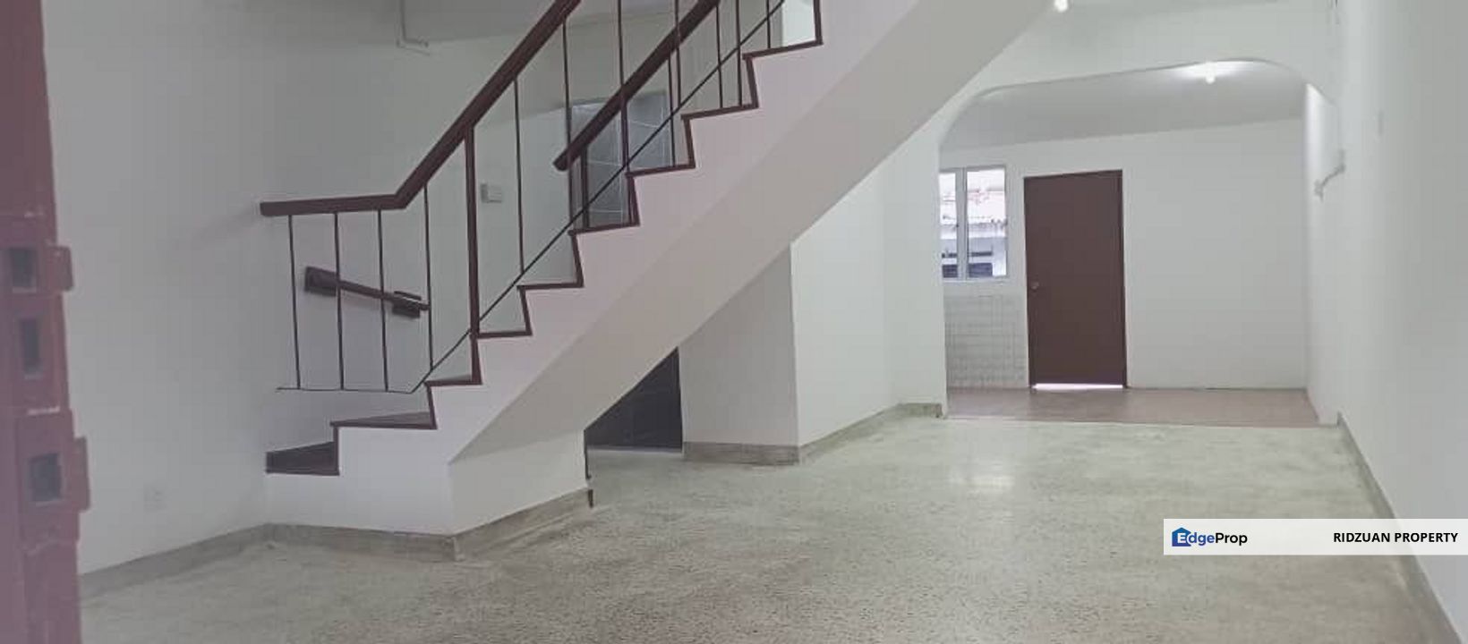 KL CITY 2-STOREY NEWLY RENOVATED HOUSE FOR SALES VERY LIMITED FOR SALE  , Kuala Lumpur, Sungai Besi