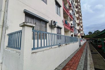 Vista Pinggiran, Taman Pinggiran Putra