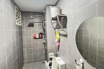 V Residensi 2 Shah Alam