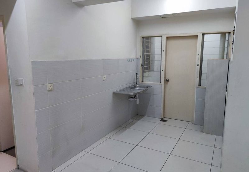 Calisa M @ Calisa Residences