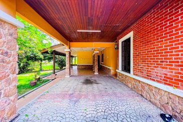 TAMAN OLIVE HEIGHTS (TAMAN ANGSANA)