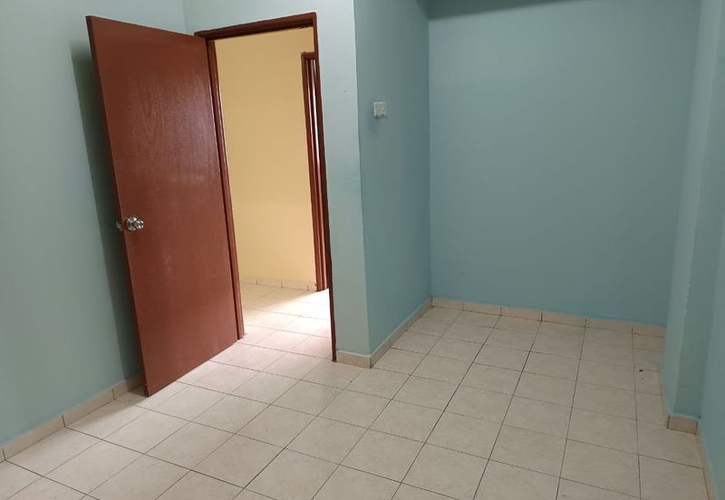 Pangsapuri Damai Mewah B