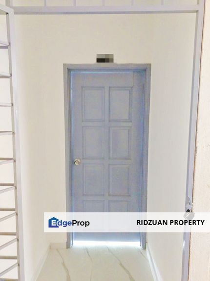 NEWLY REFURBISHED Pangsapuri Seri Mewah Kajang FOR SALE  , Selangor, Kajang