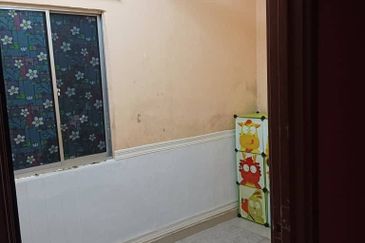 Pangsapuri Jati, Seri Kembangan