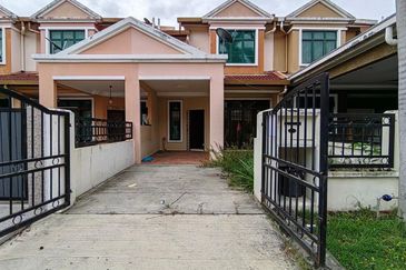 Jalan Warisan Megah 1/8