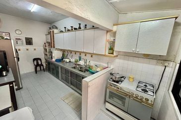 2 Storey Terrace Taman Setiawangsa KL FOR SALE  