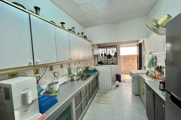 2 Storey Terrace Taman Setiawangsa KL FOR SALE  