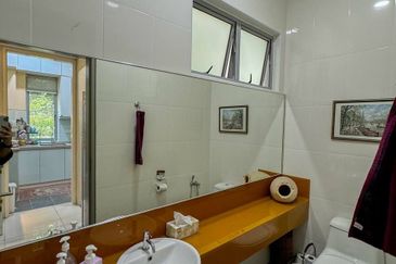 Symphony Hills Schumann