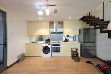 Centrio SoHo @ Pantai Hillpark