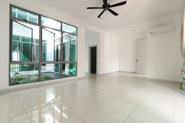 Charms of Nusantara, Setia Eco Glades