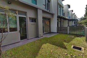 Charms of Nusantara, Setia Eco Glades