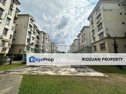 Mid level apartment at Goodyear Court 7 USJ Subang Jaya FOR SALE  , Selangor, USJ