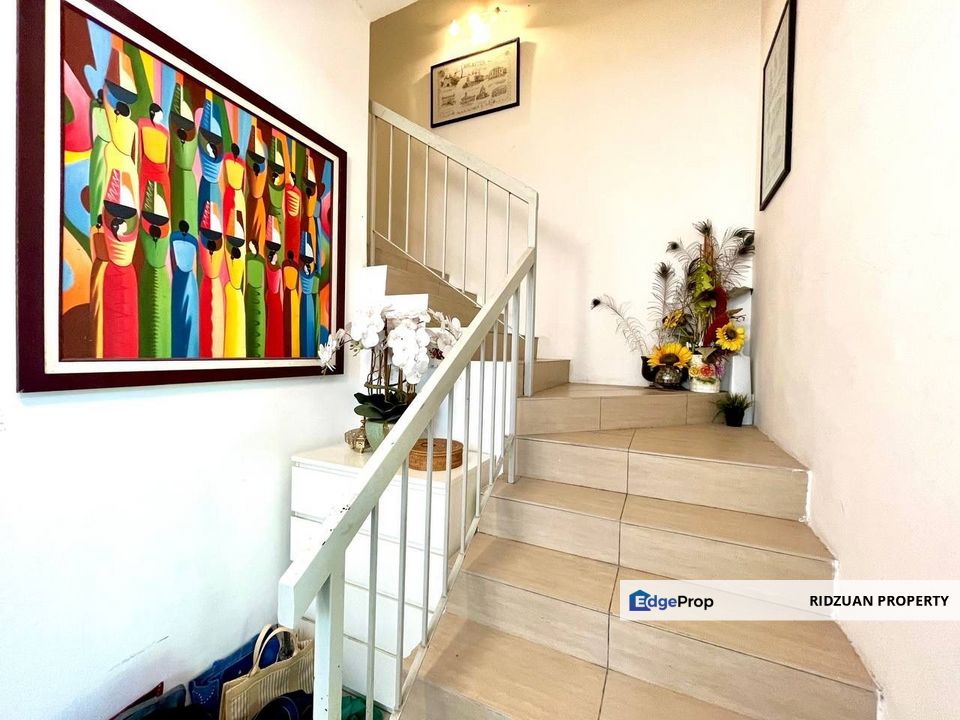 RENOVATED FACING OPEN Townhouse 1.5 Storey Ground Floor Sp2, Bandar Saujana Putra FOR SALE , Selangor, Jenjarom