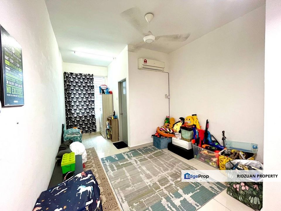 RENOVATED FACING OPEN Townhouse 1.5 Storey Ground Floor Sp2, Bandar Saujana Putra FOR SALE , Selangor, Jenjarom