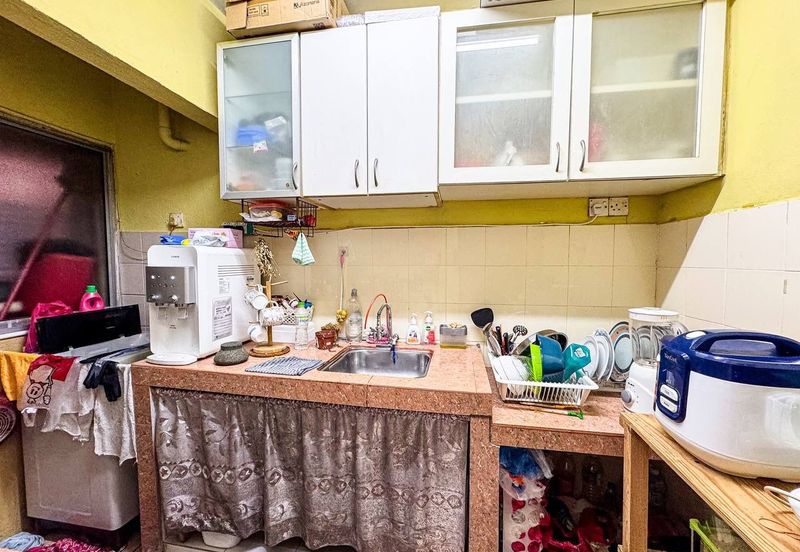 Apartment Saujana, Damansara Damai FOR SALE  