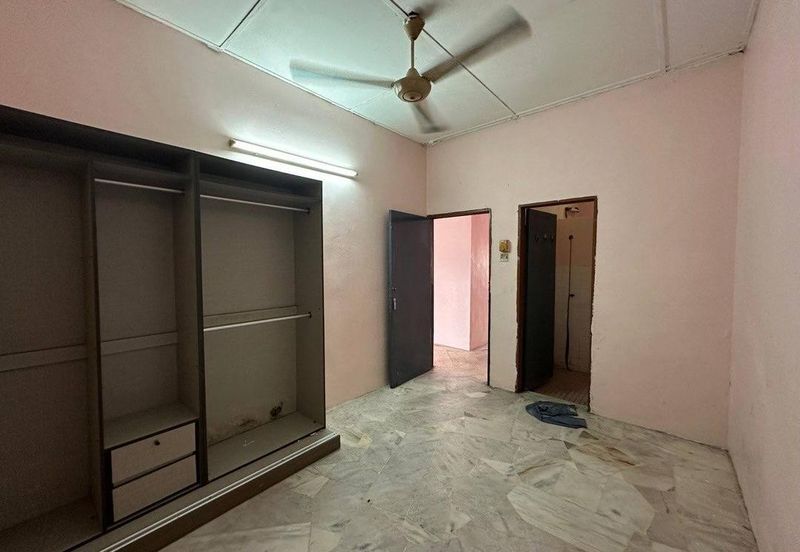 Taman Dato Hormat, Telok Panglima Garang