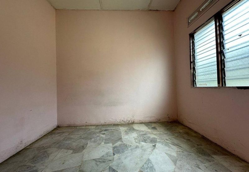 Taman Dato Hormat, Telok Panglima Garang