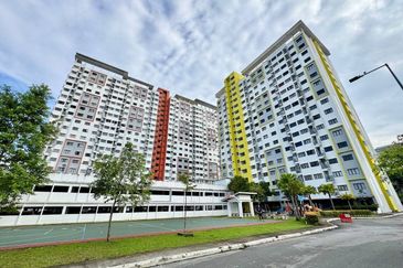 Akasia Apartment, Pusat Bandar Puchong