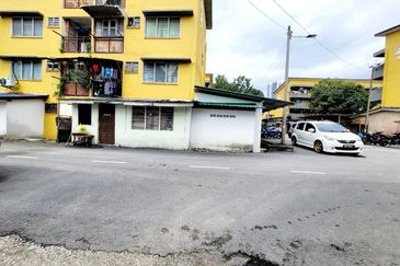 Flat PKNS AU3 (Blok 1 - 6)