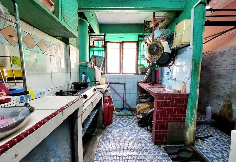 Flat PKNS AU3 (Blok 1 - 6)