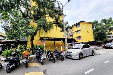 Flat PKNS AU3 (Blok 1 - 6)