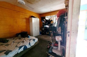 Flat PKNS AU3 (Blok 1 - 6)