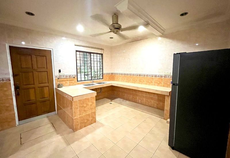 Bandar Tun Hussein Onn