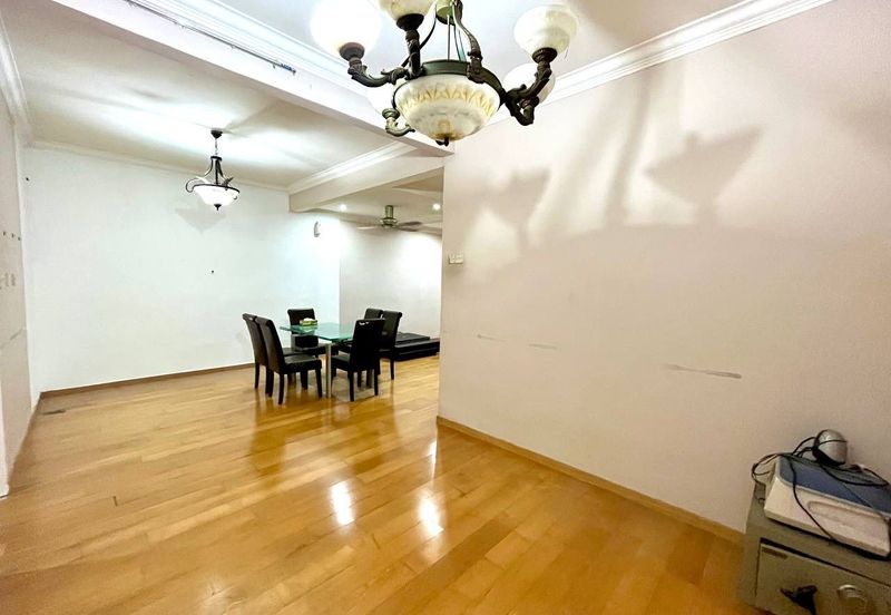 Bandar Tun Hussein Onn