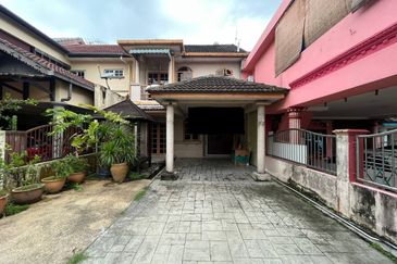 Bandar Tun Hussein Onn