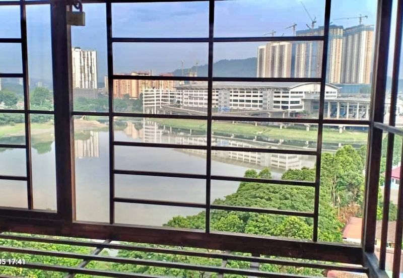 Pangsapuri Sri Malaysia