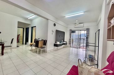 Pangsapuri Saujana, Gombak