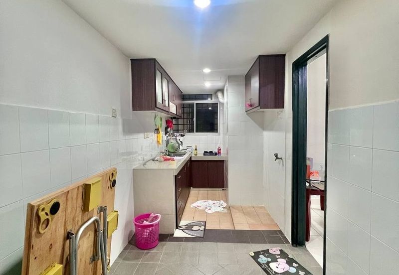 Pangsapuri Saujana, Gombak