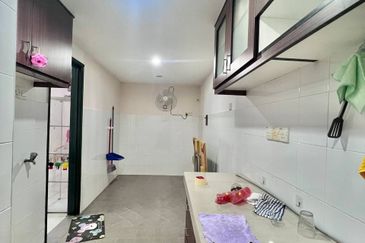 Pangsapuri Saujana, Gombak